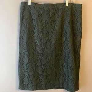 Ann Taylor Green Lace Pencil Skirt